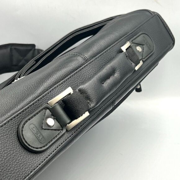 Dell Professional Leather Briefcase - Picture 8 of 11